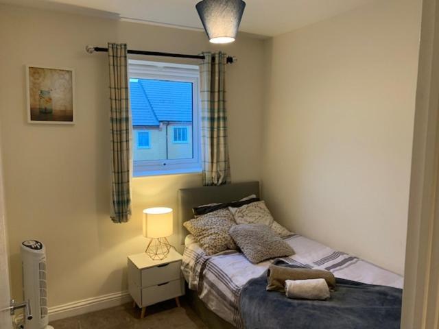Alpha, Private Double Room, City Centre, Free Parking, Sittingbourne, Kent Exteriör bild